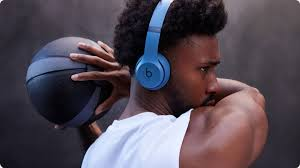 Beats Solo 4 - Bluetooth Wireless On Ear Headphones - Cloud Pink Color